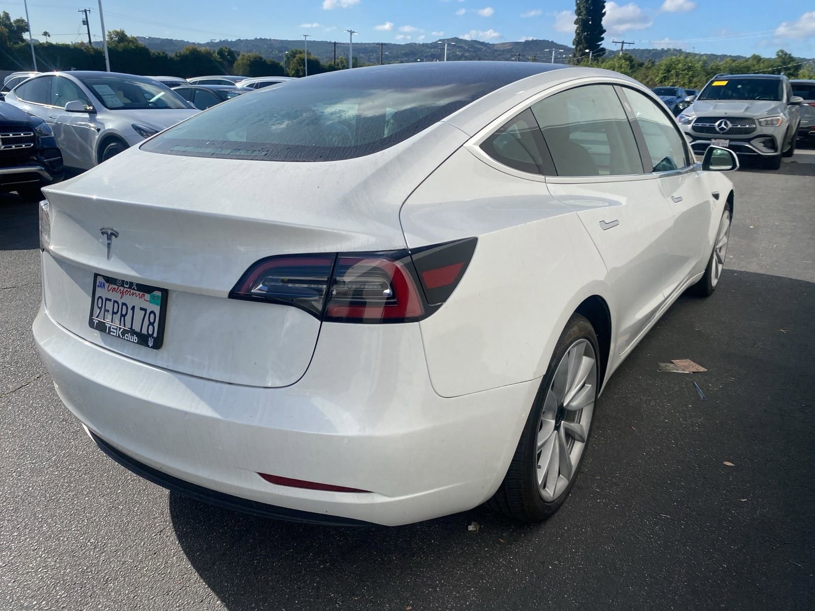 Used 2020 Tesla Model 3 Standard Range Plus RWD image 3