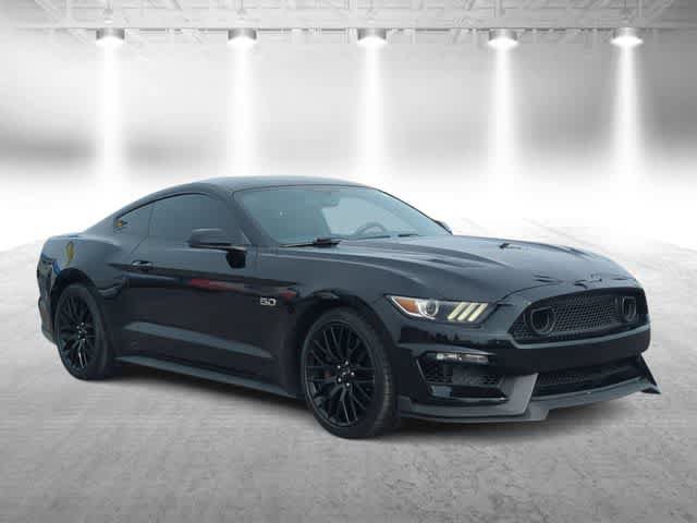 Used 2017 Ford Mustang GT Premium w/ GT Performance Package RWD image 2