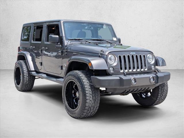 Used 2017 Jeep Wrangler Unlimited Sahara w/ Connectivity Group AWD/4WD video 3