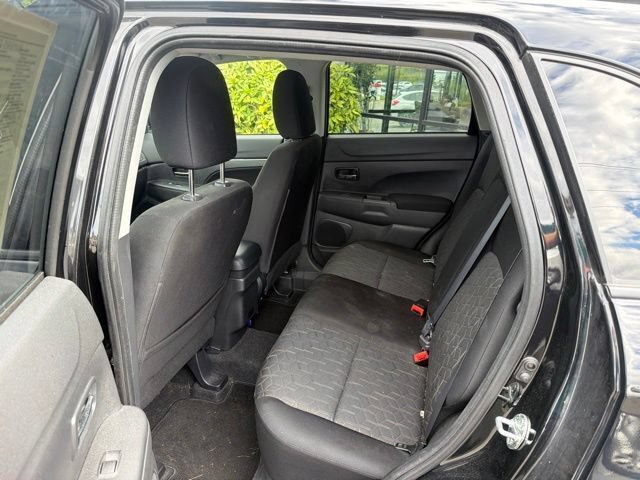 Used 2022 Mitsubishi Outlander Sport ES AWD/4WD image 9