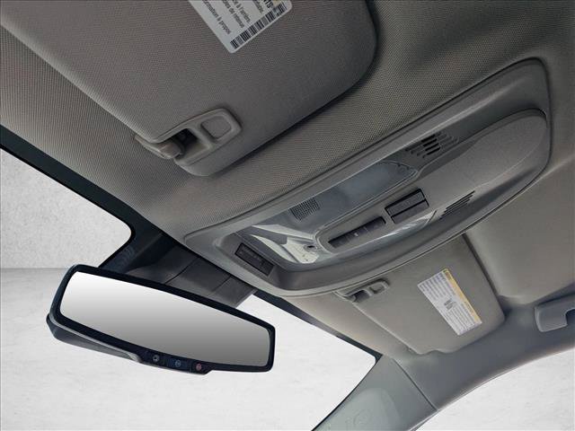 Used 2015 Chevrolet Equinox LT w/ Driver Convenience Package FWD image 11