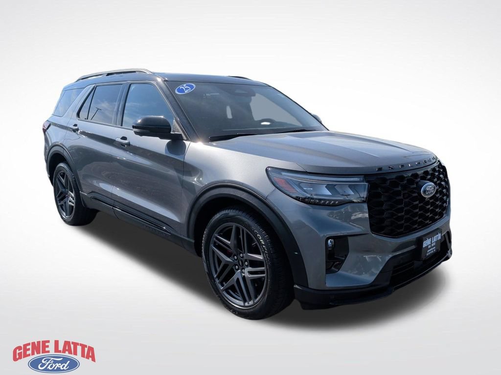 Certified 2025 Ford Explorer ST AWD/4WD image 1