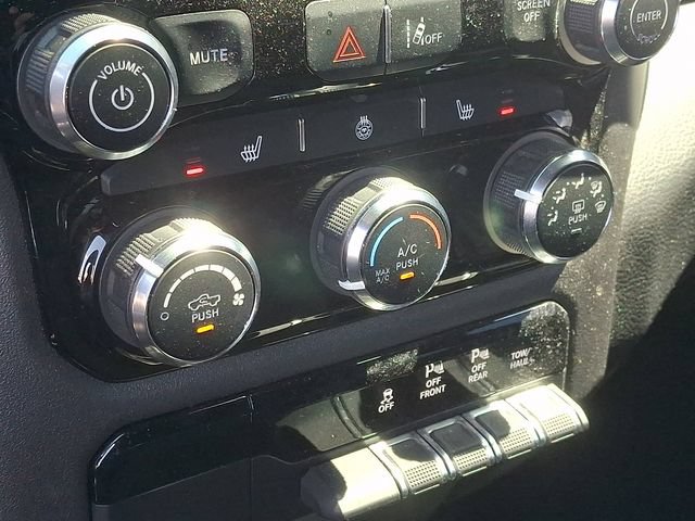 Used 2025 RAM 1500 Big Horn AWD/4WD image 15