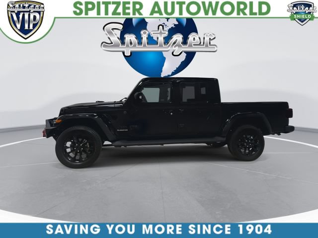 Used 2022 Jeep Gladiator Overland AWD/4WD image 7