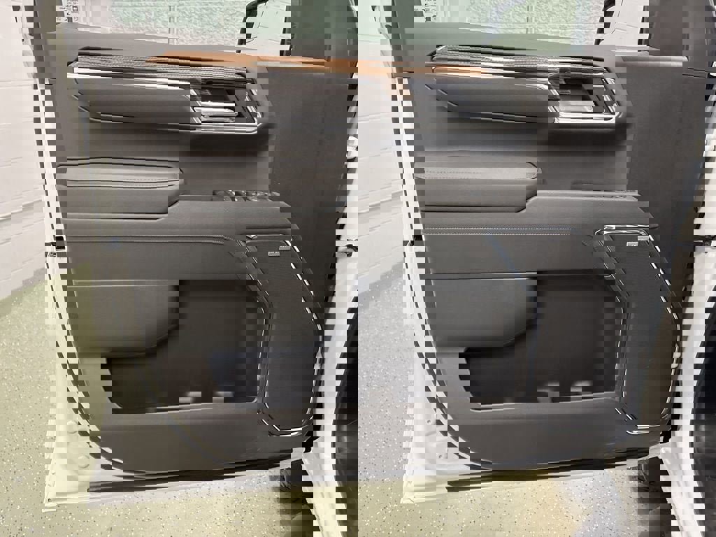 New 2026 Chevrolet Silverado 1500 LT Trail Boss w/ Convenience Package II image 12