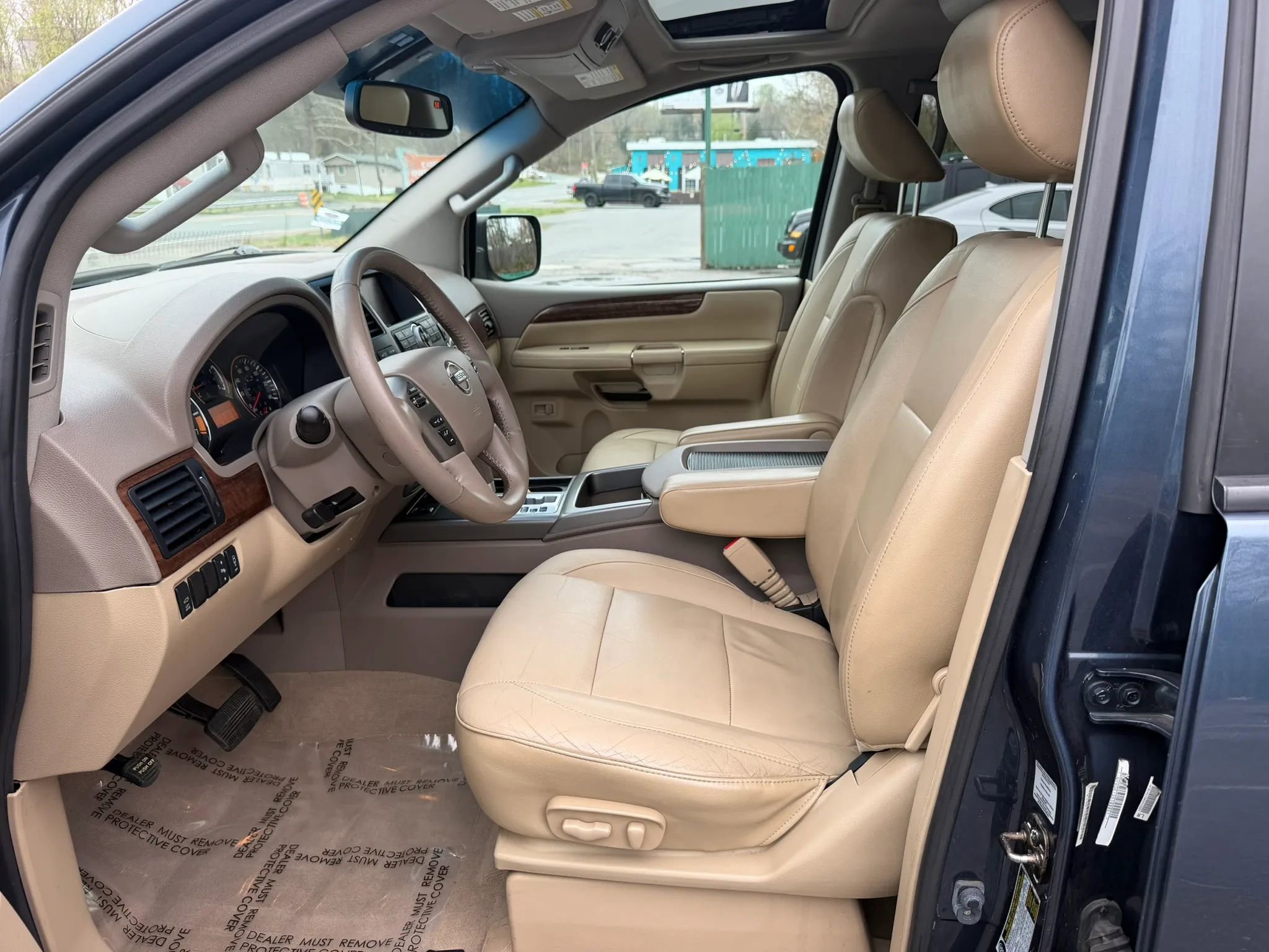 Used 2013 Nissan Armada SL image 25