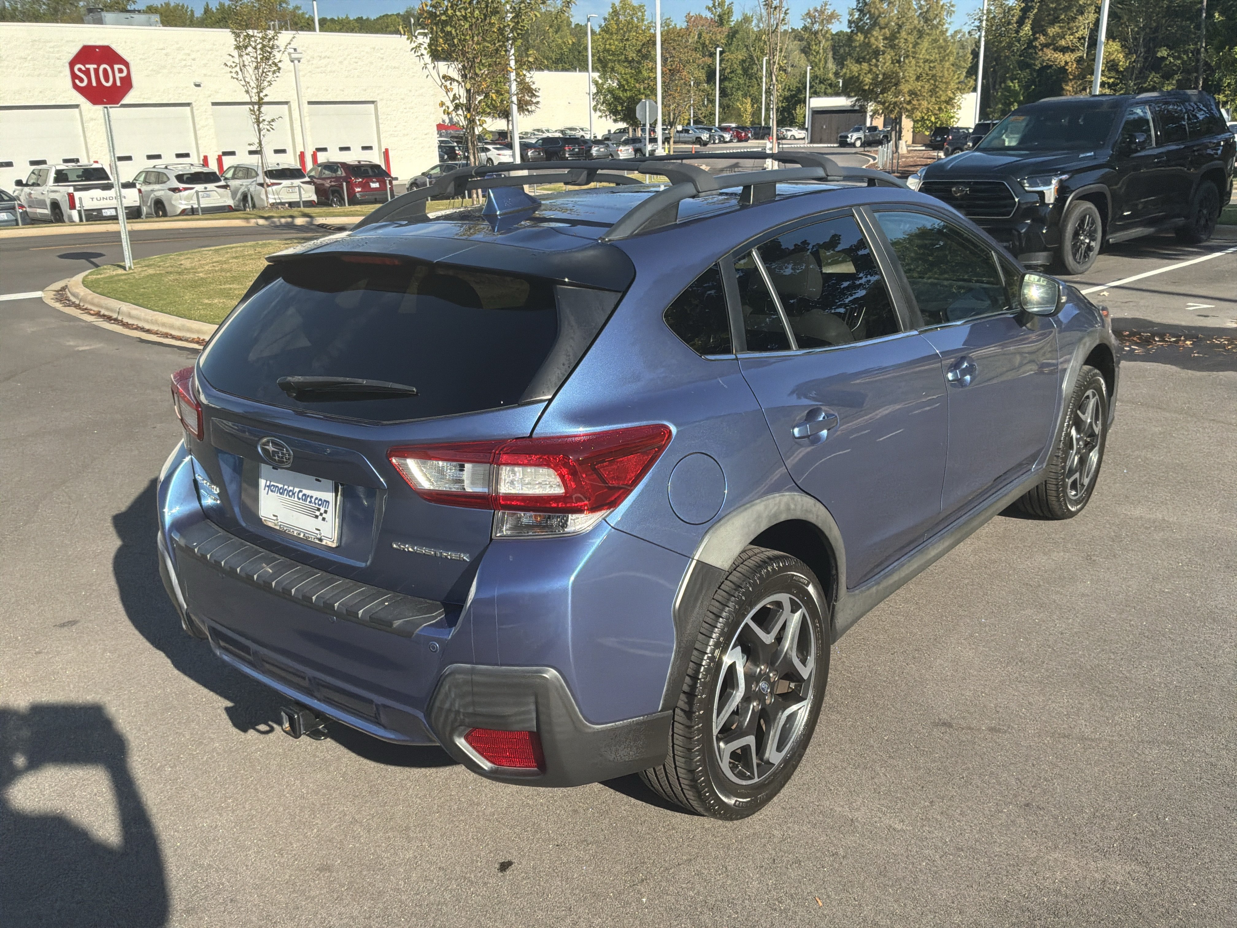 Used 2019 Subaru Crosstrek 2.0i Limited w/ Moonroof Package AWD/4WD image 10