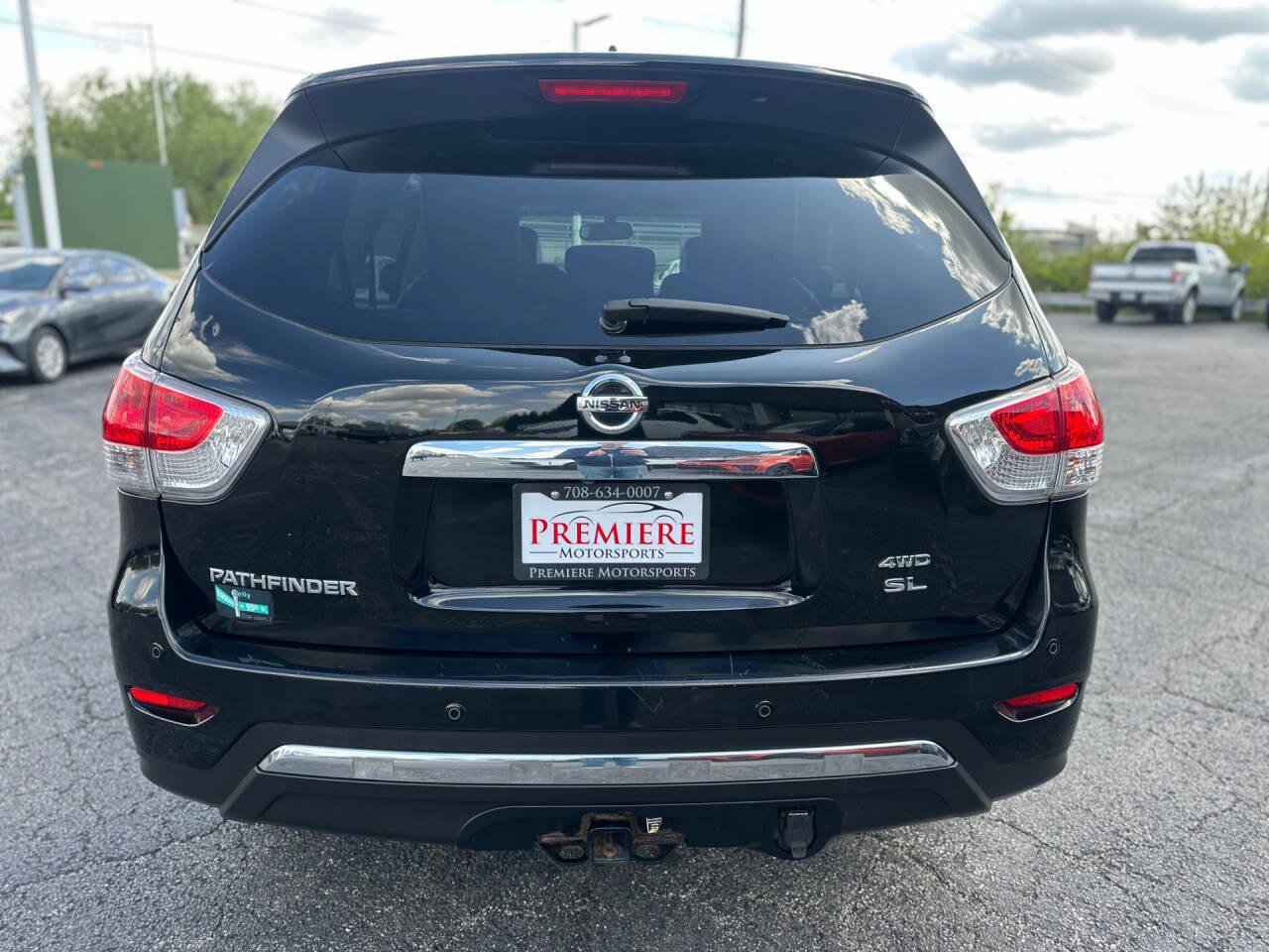 Used 2013 Nissan Pathfinder SL w/ SL Premium Pkg AWD/4WD image 4