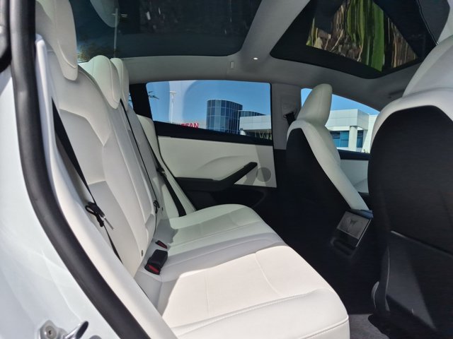 Used 2025 Tesla Model 3 Long Range RWD image 20