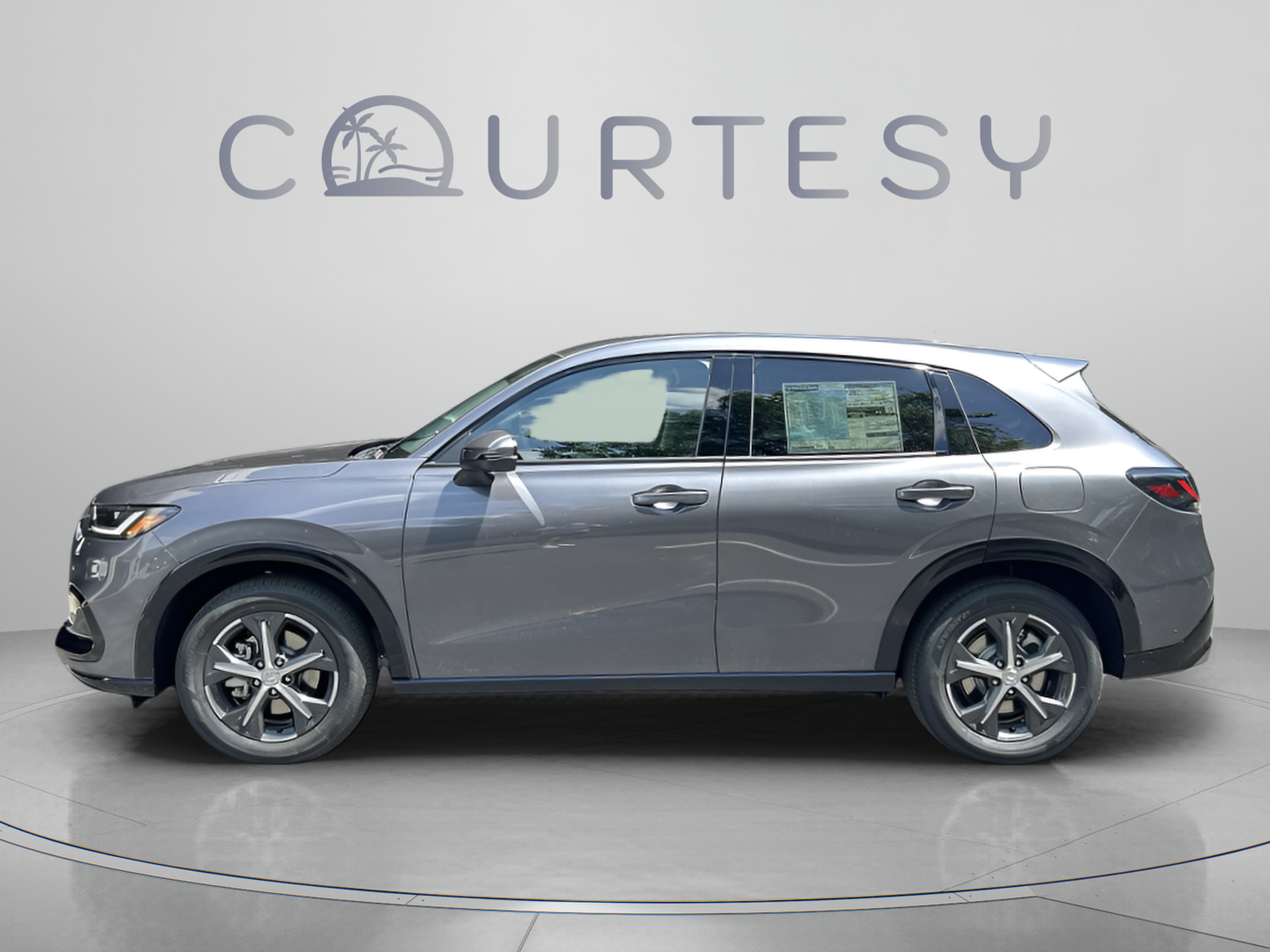 Certified 2024 Honda HR-V EX-L image 4