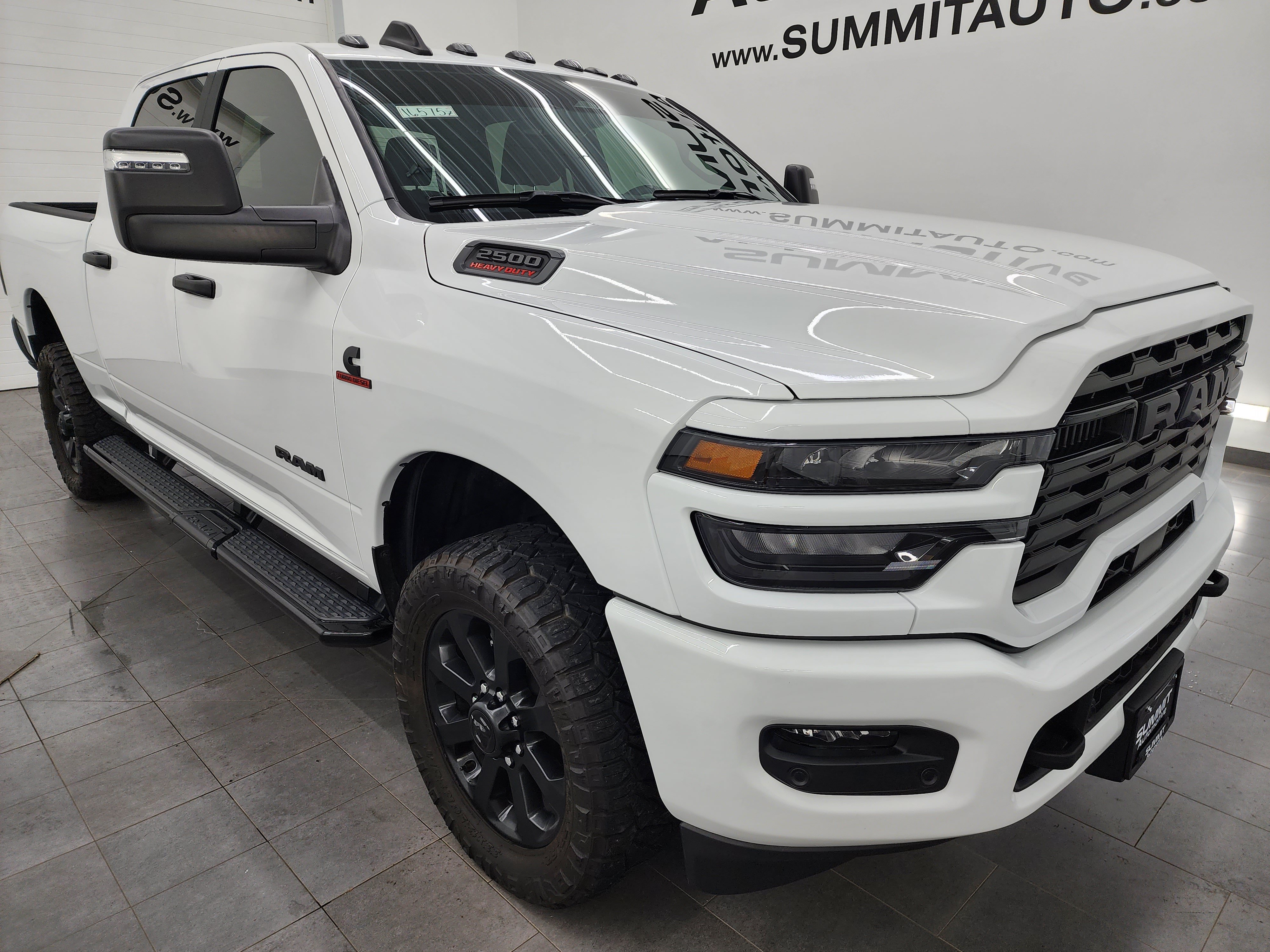 Used 2025 RAM 2500 Lone Star AWD/4WD image 2