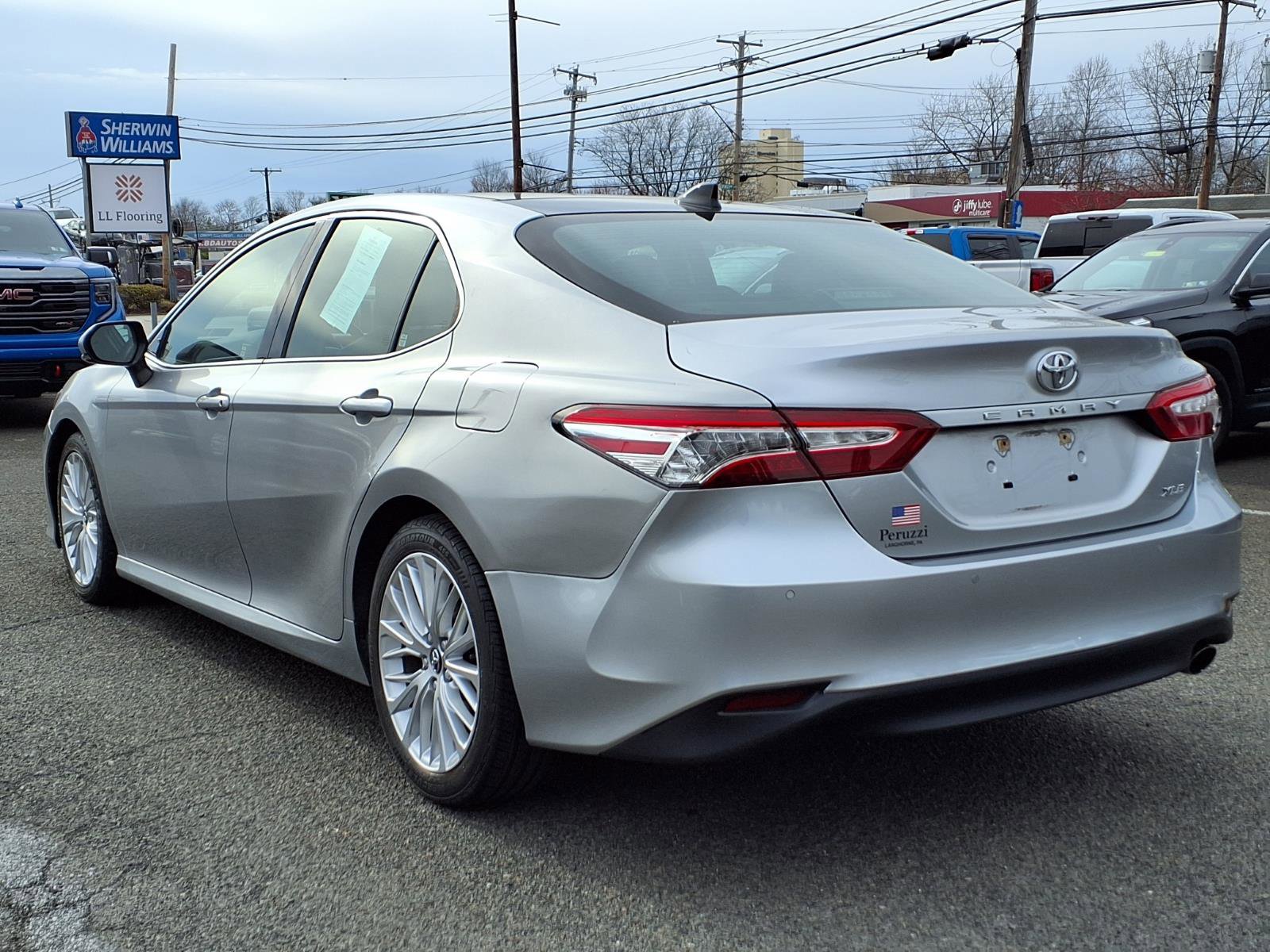 Used 2018 Toyota Camry XLE w/ Audio Package image 6