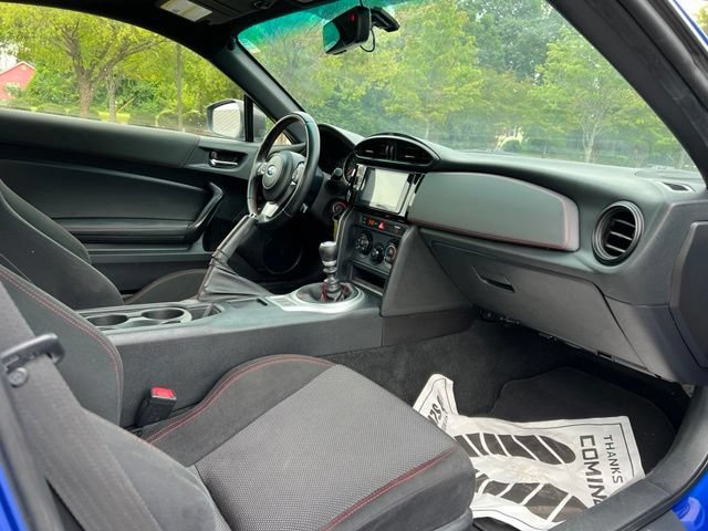 Used 2018 Subaru BRZ Premium w/ Popular Package #1 RWD image 13