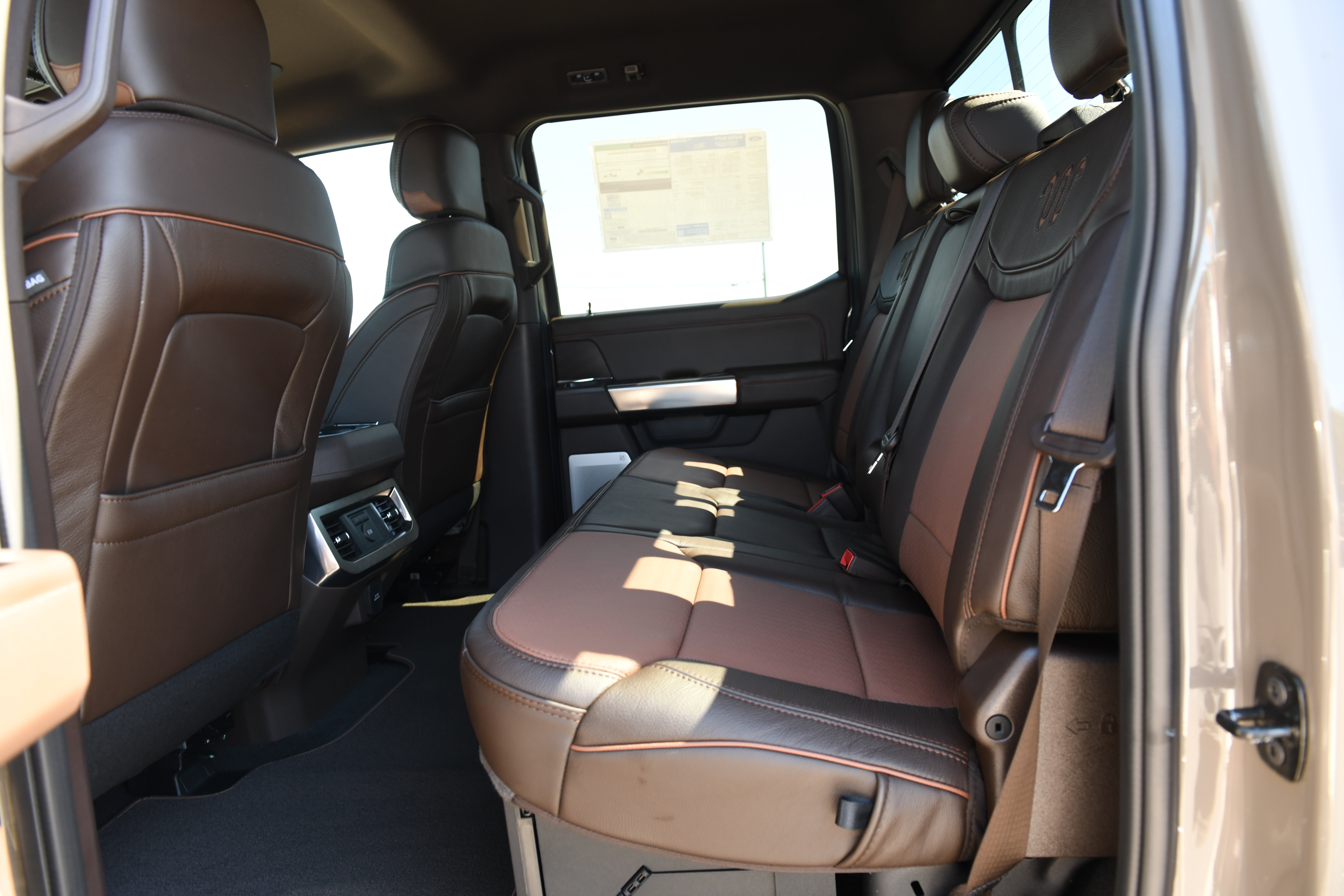 New 2027 Ford F250 King Ranch w/ Tremor Off-Road Package AWD/4WD image 13