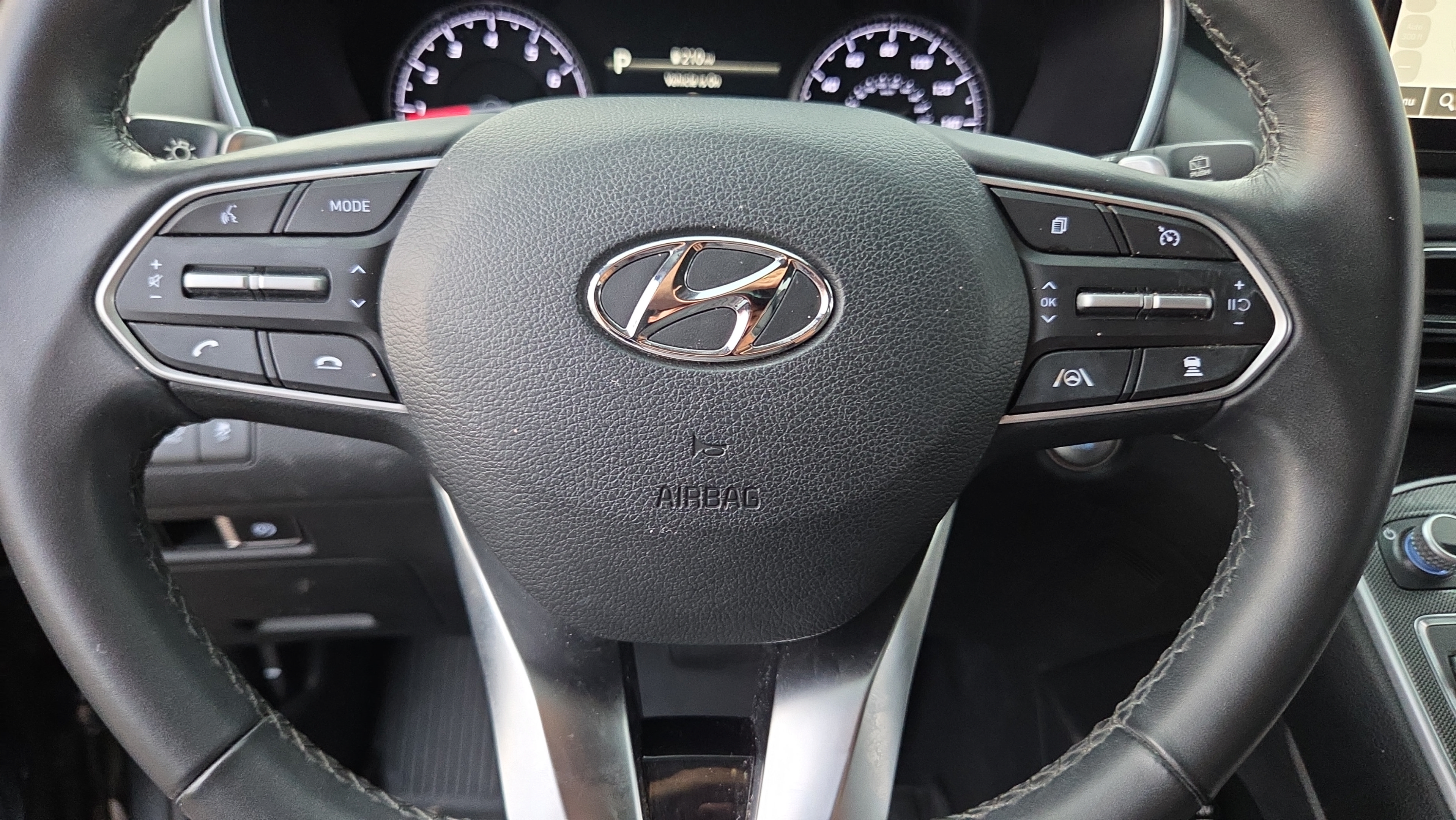 Used 2023 Hyundai Santa Fe SEL FWD image 23