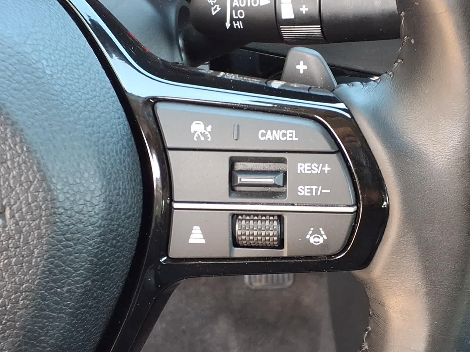 Used 2023 Honda Accord Touring image 18