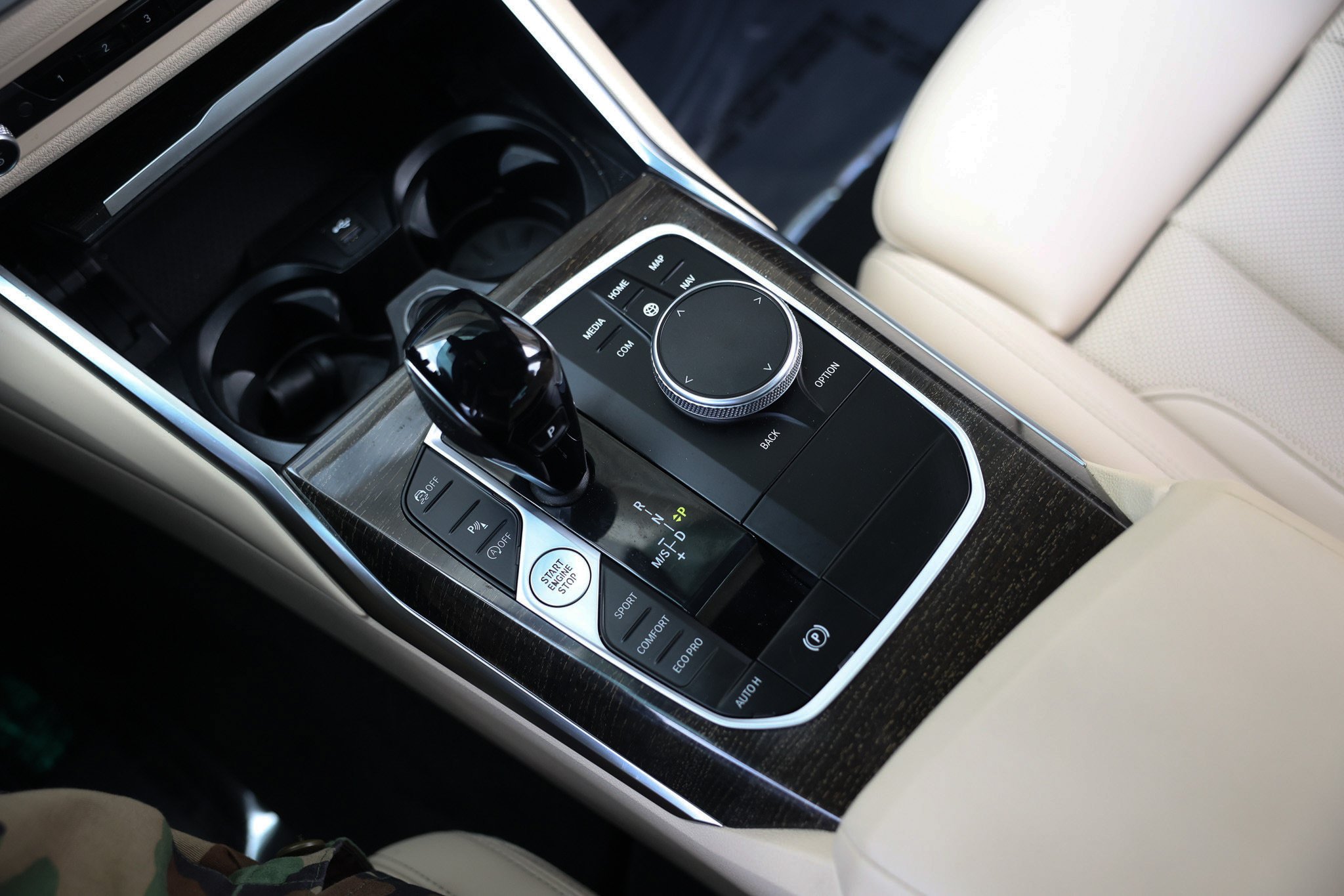 Used 2022 BMW 330i Sedan w/ Premium Package RWD image 41