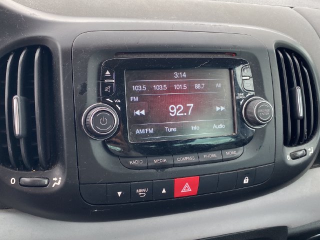 Used 2014 FIAT 500L Easy FWD image 7