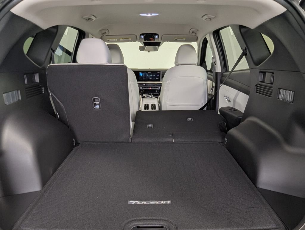 Certified 2025 Hyundai Tucson SEL image 24