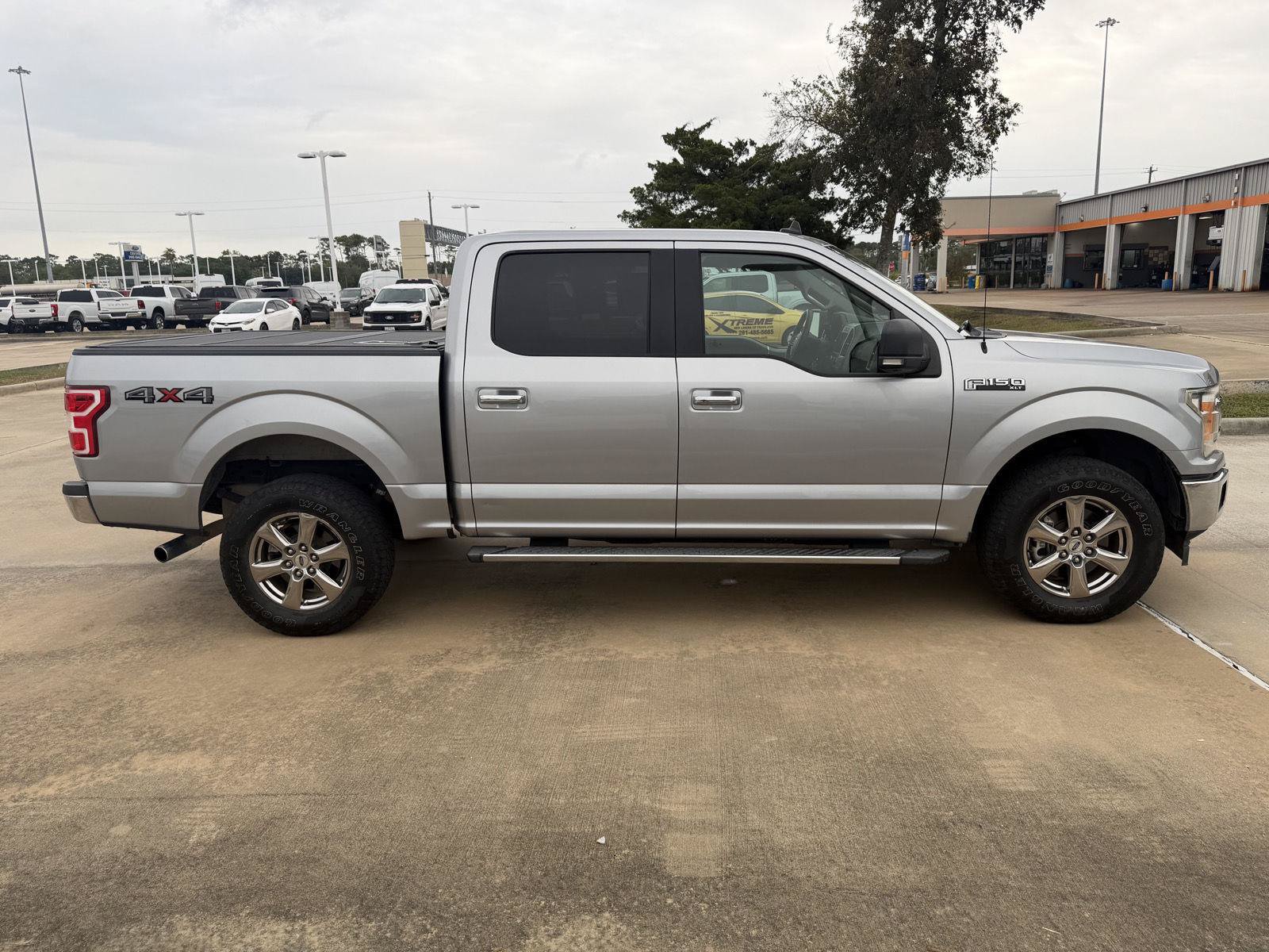 Used 2020 Ford F150 XLT w/ Equipment Group 302A Luxury AWD/4WD image 16