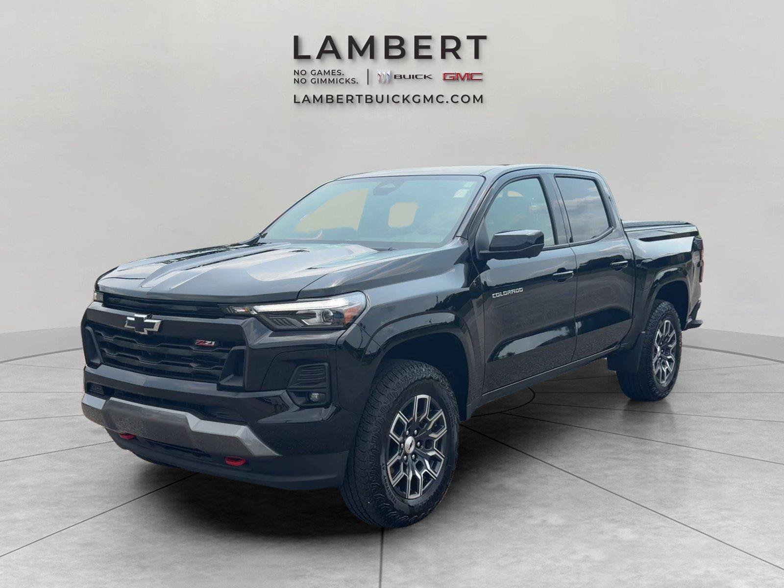 Used 2026 Chevrolet Colorado Z71 w/ Technology Package AWD/4WD image 1
