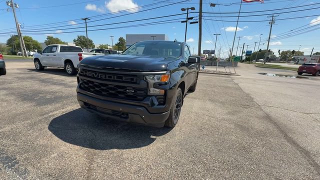 Used 2025 Chevrolet Silverado 1500 W/T w/ WT Safety Package AWD/4WD image 3
