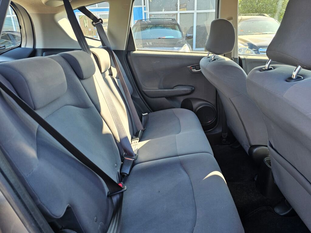 Used 2010 Honda Fit Base image 15