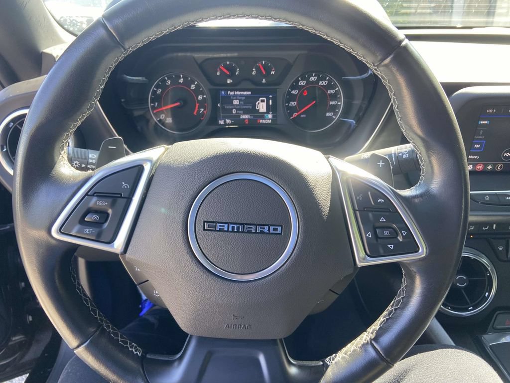 Used 2020 Chevrolet Camaro LT RWD image 30