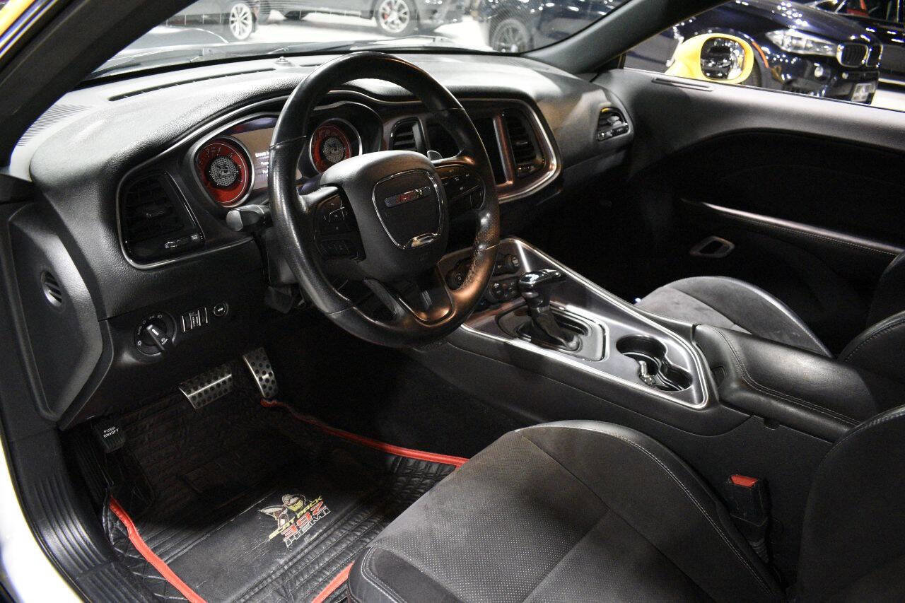Used 2018 Dodge Challenger R/T Scat Pack image 21