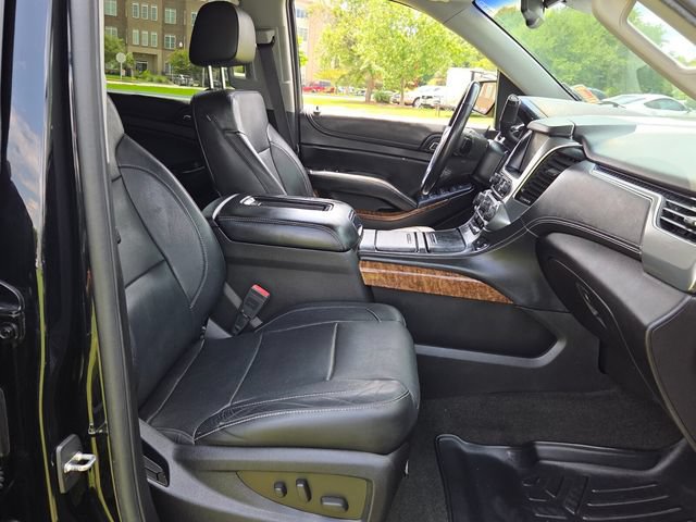 Used 2016 Chevrolet Suburban LTZ RWD image 16
