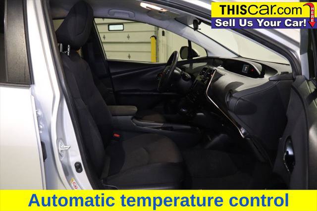 Used 2019 Toyota Prius LE FWD image 14