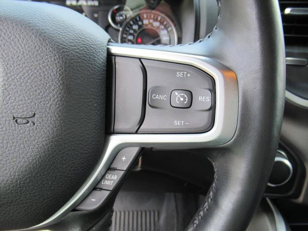 Used 2023 RAM 1500 Big Horn AWD/4WD image 23