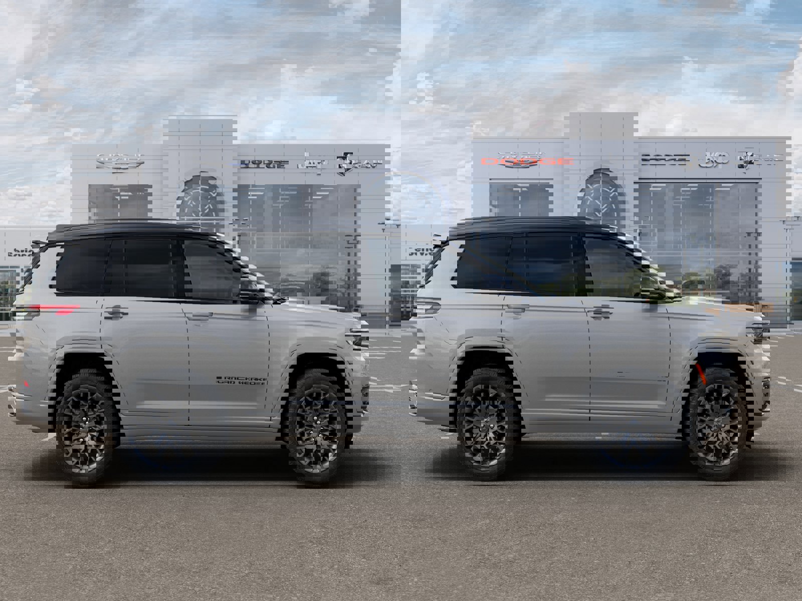 New 2025 Jeep Grand Cherokee L Summit w/ Obsidian Package image 36