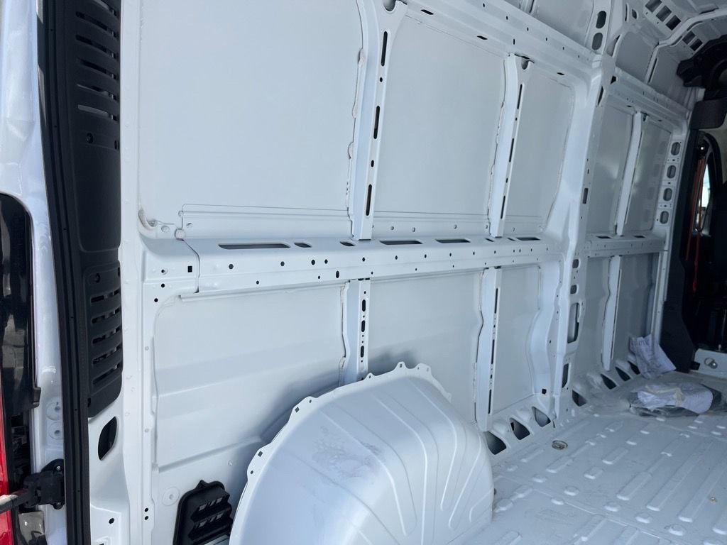 Used 2025 RAM ProMaster 2500 w/ Convenience Group image 20