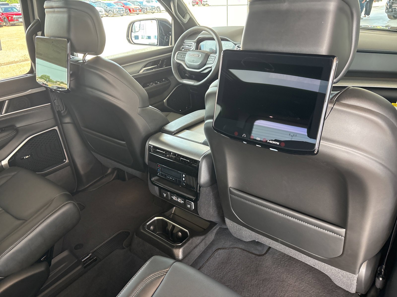 New 2026 Jeep Grand Wagoneer Limited AWD/4WD image 26