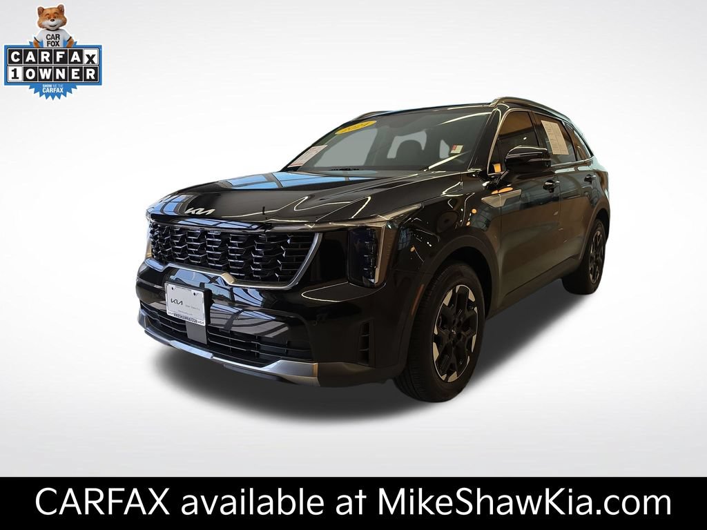 Certified 2024 Kia Sorento S w/ Panoramic Sunroof Package FWD image 1