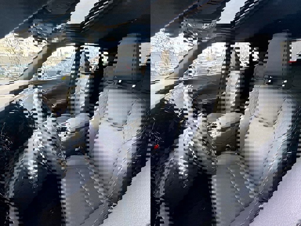 Used 2024 Lexus RX 350 Premium w/ Accessory Package (Z1) image 10