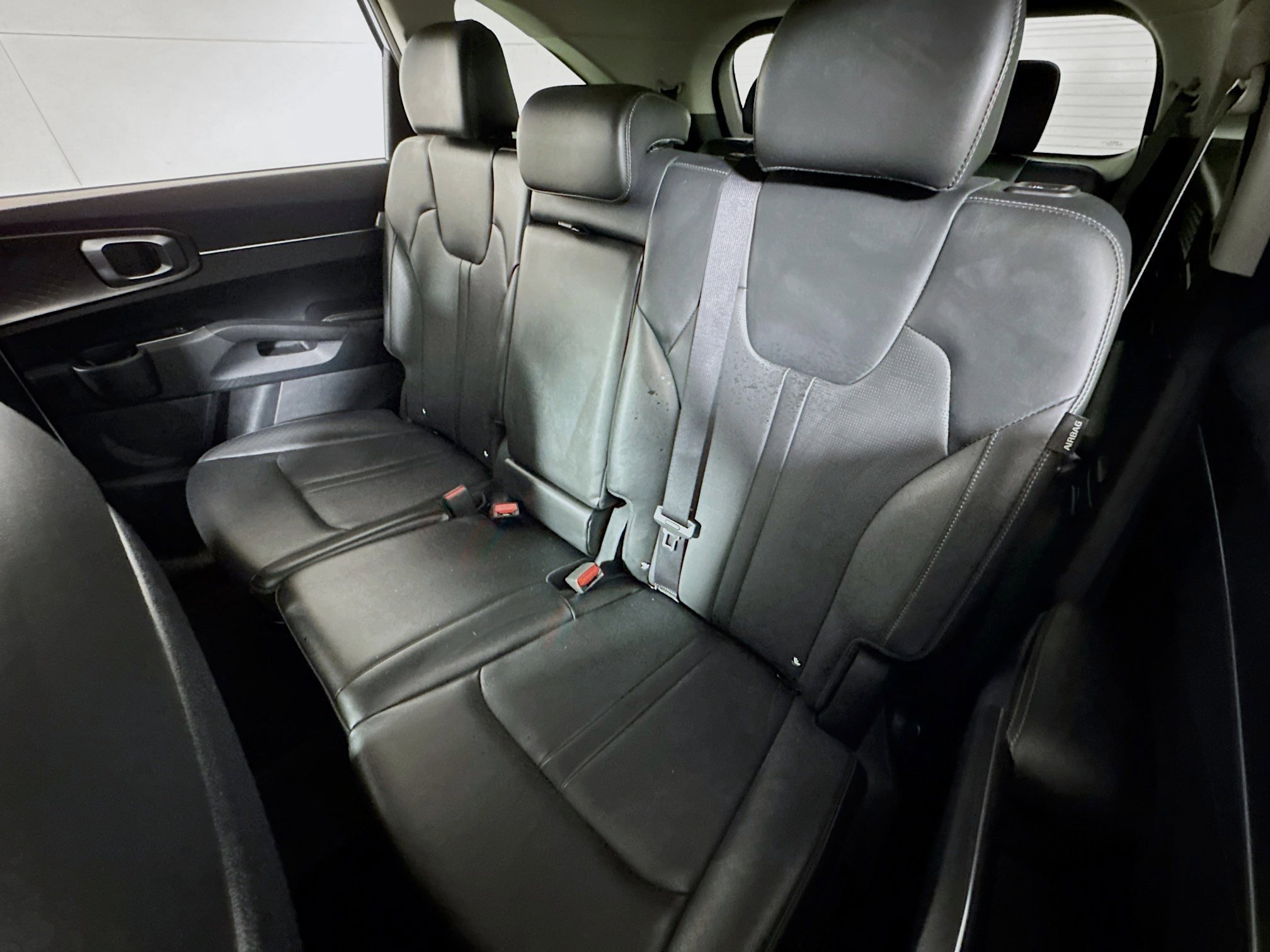 Used 2024 Kia Sorento S image 21