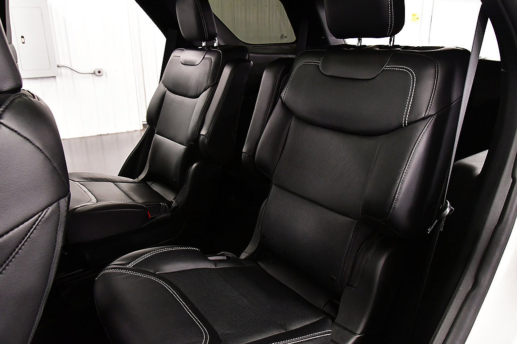 Used 2023 Ford Explorer ST w/ Equipment Group 401A AWD/4WD image 29