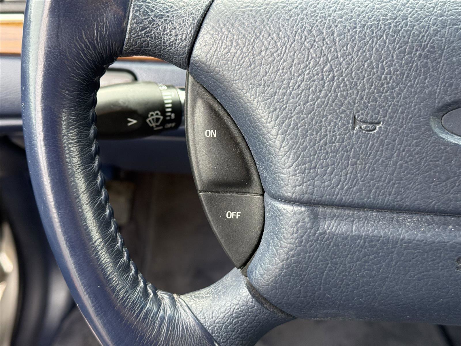 Used 1996 Ford Crown Victoria LX RWD image 20