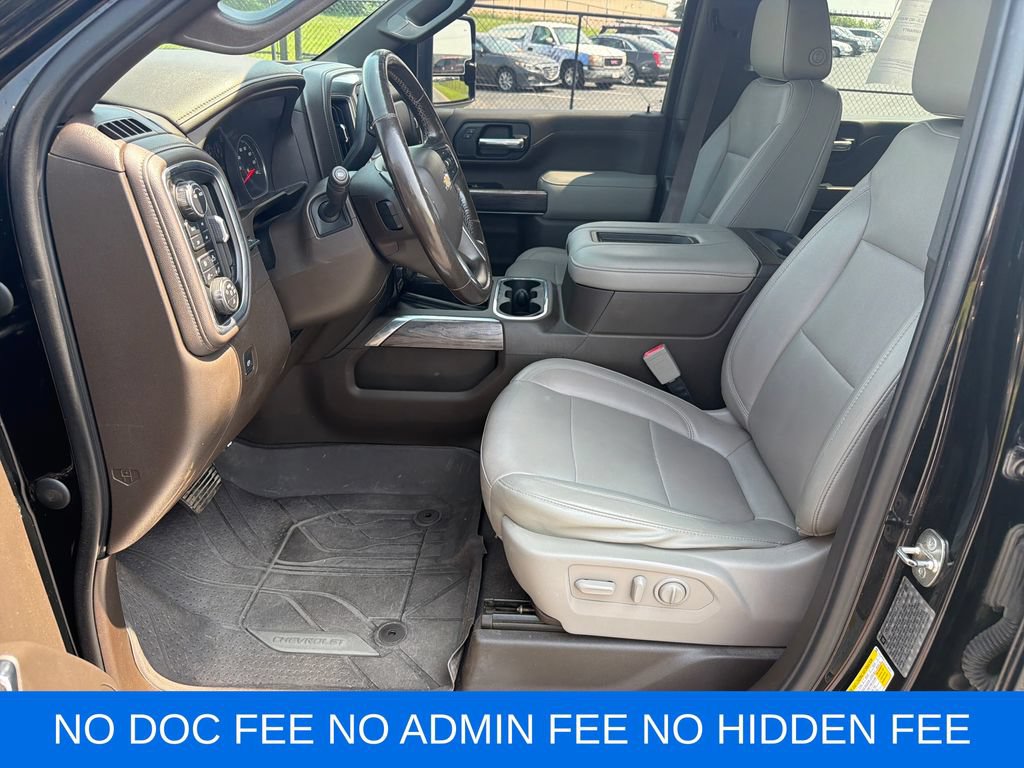 Used 2020 Chevrolet Silverado 2500 LTZ w/ LTZ Premium Package AWD/4WD image 11