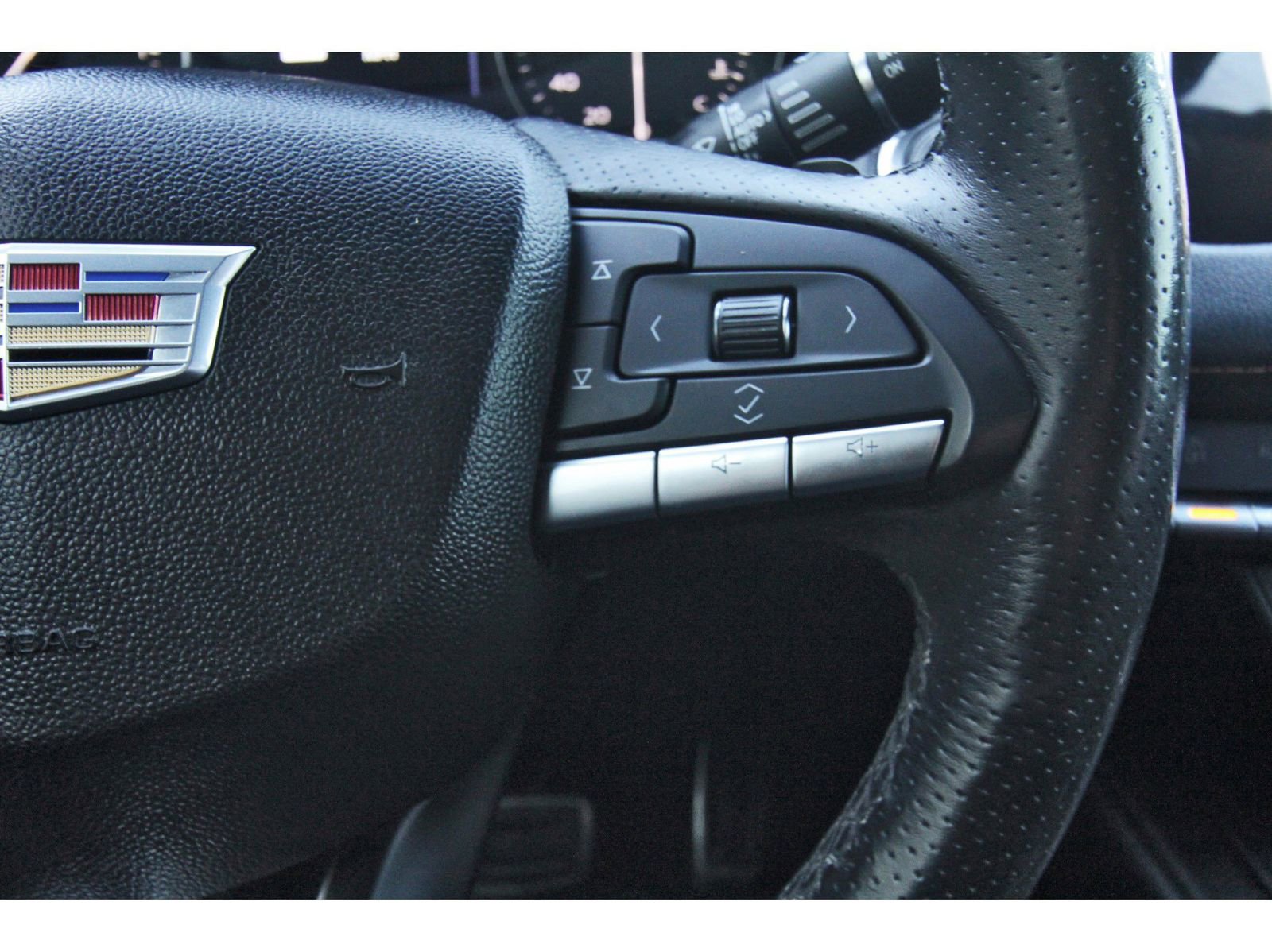 Used 2021 Cadillac XT4 Sport image 19