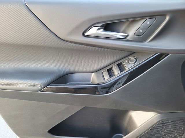 Used 2026 Chevrolet Equinox LT image 18