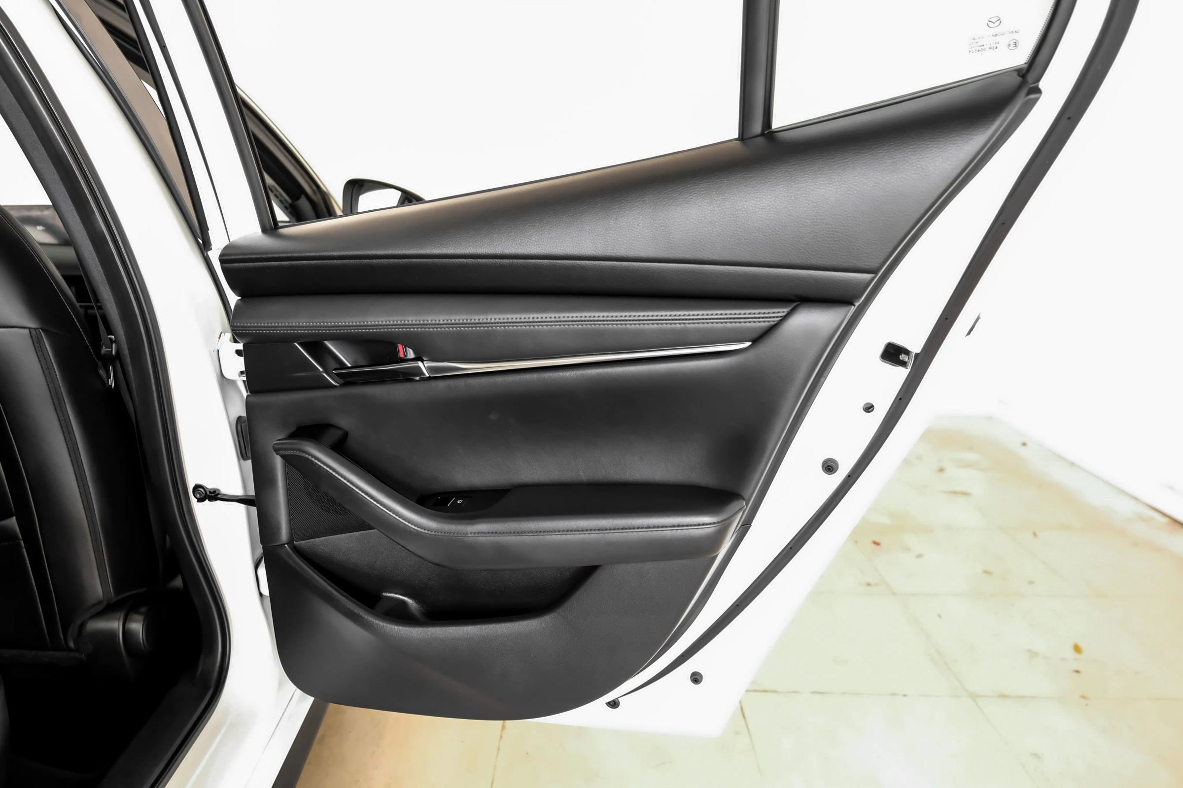 Used 2019 MAZDA MAZDA3 Sedan w/ Select Package image 39