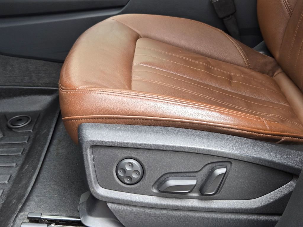 Used 2018 Audi Q5 2.0T Premium Plus w/ Premium Plus Package image 25