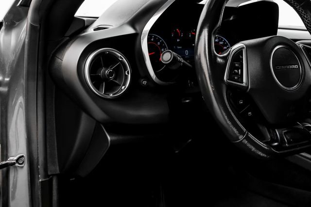 Used 2021 Chevrolet Camaro LT w/ Technology Package RWD image 22