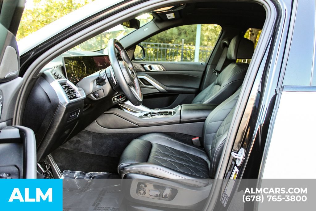 Used 2025 BMW X6 M60i AWD/4WD image 16