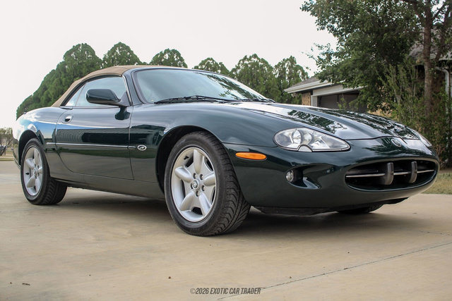 Used 1999 Jaguar XK8 Convertible RWD image 12