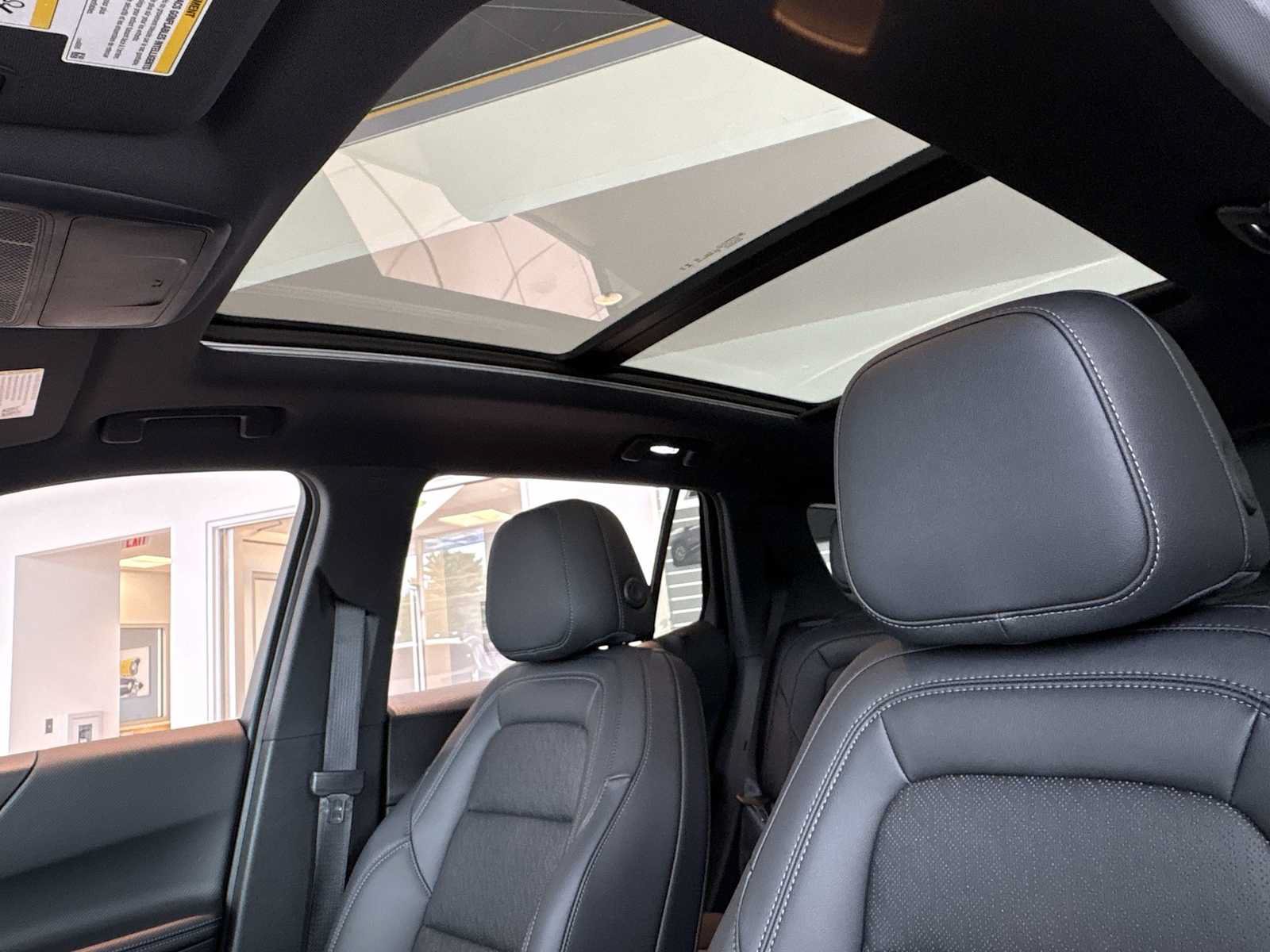 New 2027 Chevrolet Equinox LT w/ Convenience Package II AWD/4WD image 19