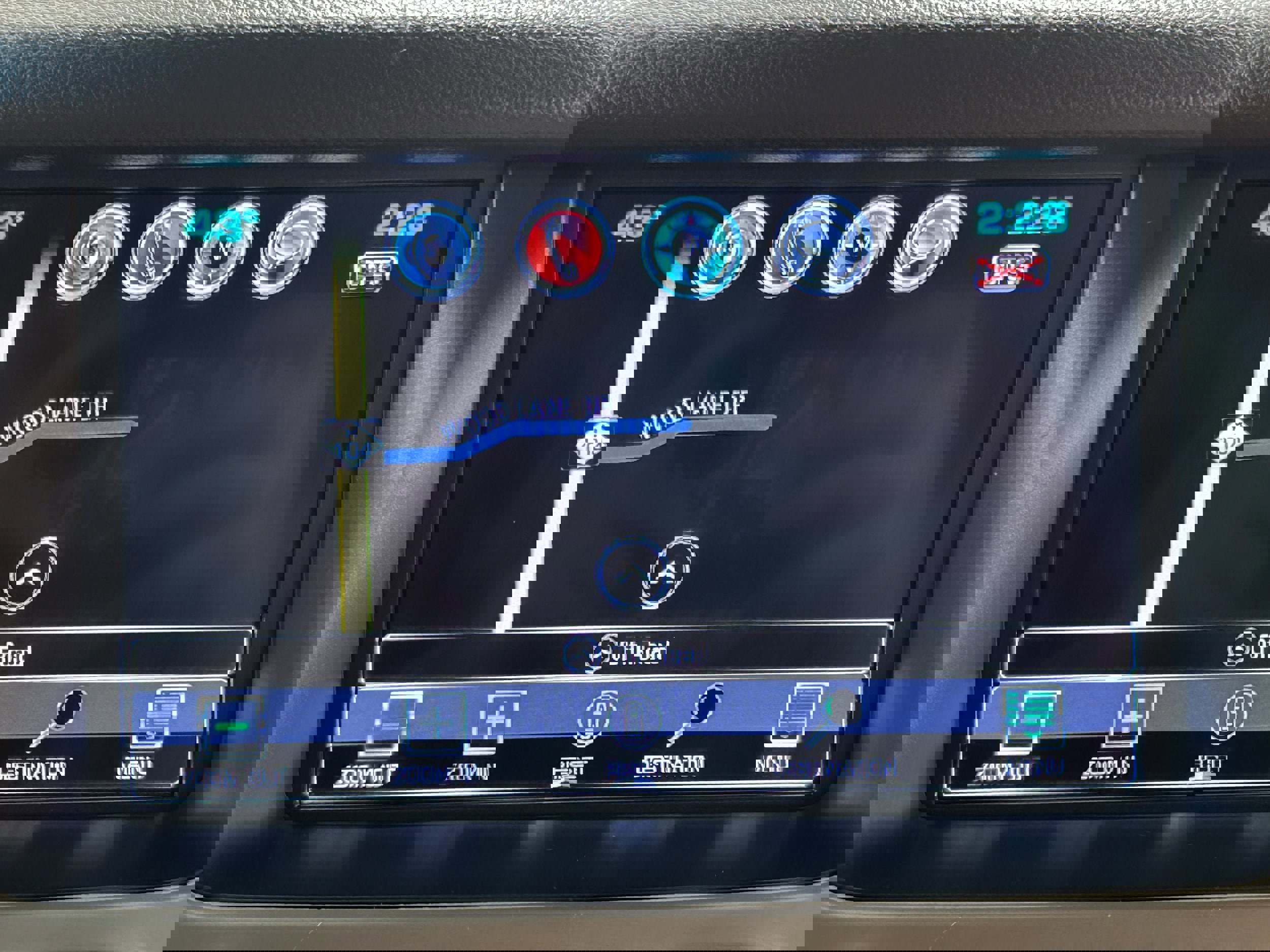 Used 2017 GMC Yukon XL Denali image 7